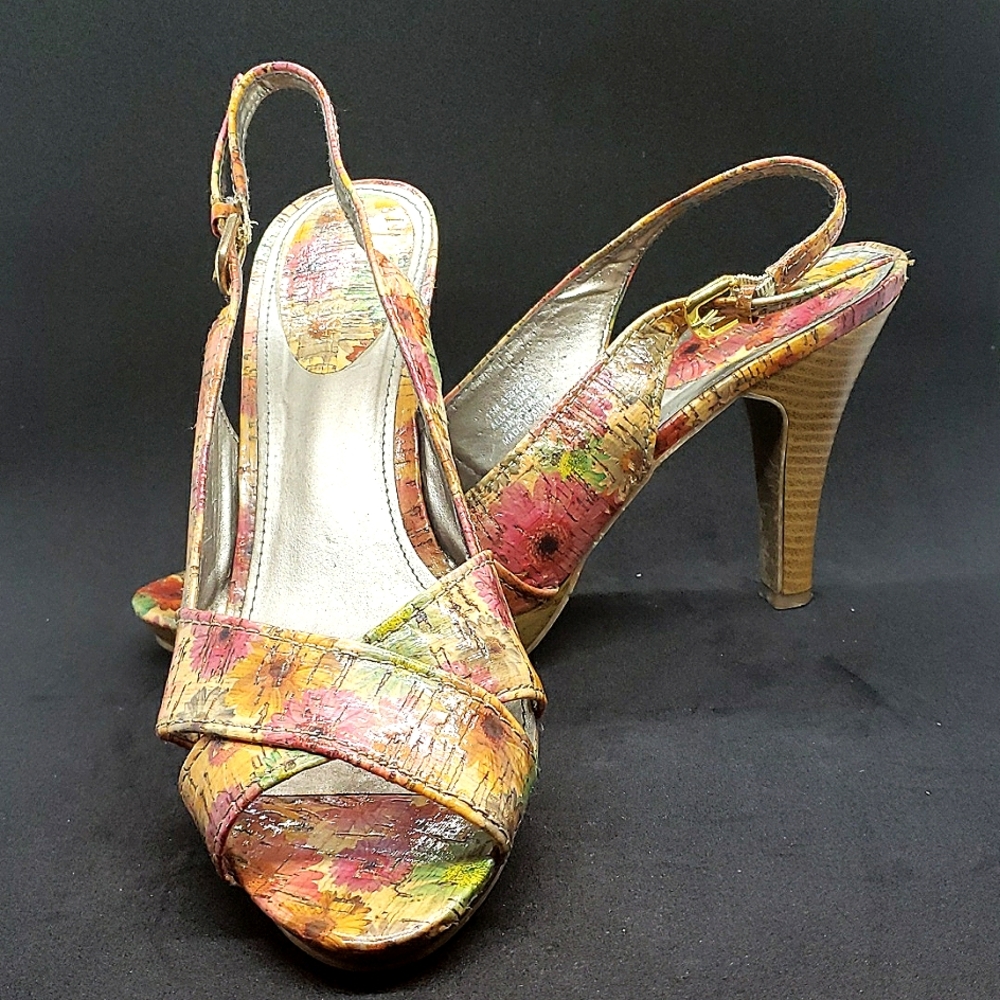 11M Floral Slingbacks